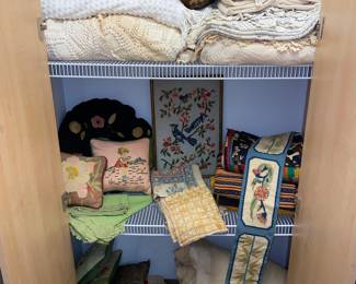 Linens , blankets, fabric 