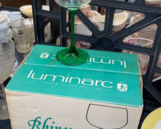 Luminarc wine glasses