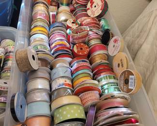 2 BINS OF RIBBON INCLUDING FABRIC RIBBONS