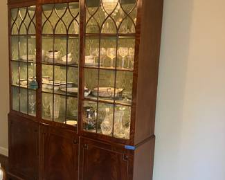 Henredon China Cabinet. Now $1,000 or best offer