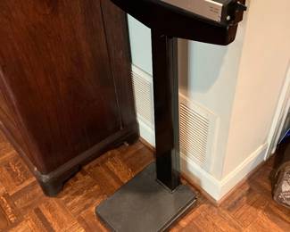 Vintage Scale - works great. $20.00 or best offer.