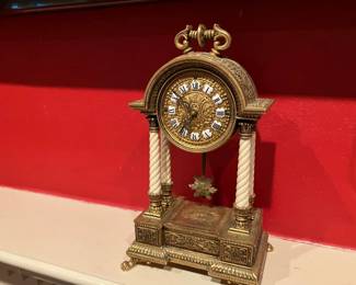 Schmid Schenker antique: early 20th century clock, $225.00