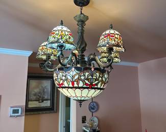 Tiffany Style Chandelier. 