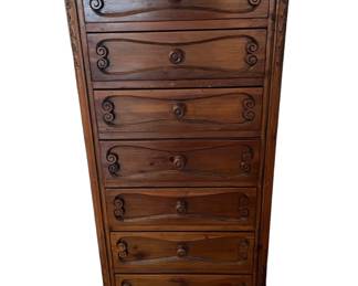 $600 - 7 Drawer Carved Wood Lingerie Chest Dresser NJ220-5                                                                                                        Description: This elegant 7-drawer carved wood lingerie chest dresser offers both functionality and style. The intricately crafted design adds a touch of sophistication to any bedroom, while the spacious drawers provide ample storage space. Made with quality materials, it is built to last and elevate any living space.

 Dimensions: 24 x 17 x 50

Condition:  Very good condition

Local pick up Rockville, MD.  Please contact us for shipper suggestions