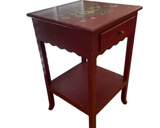 $75 - Hand Painted Red Side Accent Table NJ220-20 Description: Introducing the Hand Painted Red Side Accent Table. This expertly crafted piece features a vibrant red finish, a single drawer for convenient storage, and a lower shelf for additional display space. Add a pop of color and functionality to any room with this beautiful side table.

Dimensions: 17.5 x 17.5 x 28"H

Condition:  Very good condition

Local pick up Rockville, MD.  Please contact us for shipper suggestions