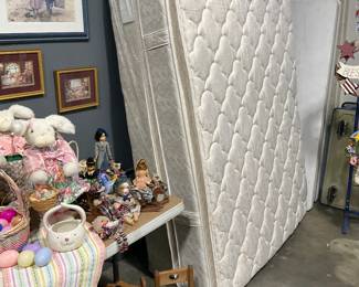 New Condition Mattress & Box