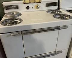 Antique Maytag 40 inch gas range with bean pot