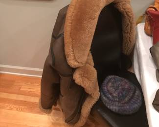 Men's Shearling Bomber Jacket (medium to large size-like new)