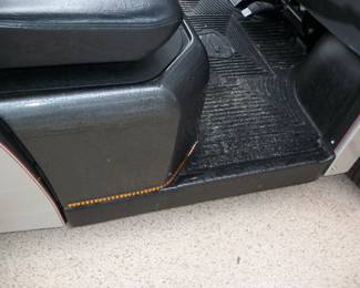 Side view Passenger side