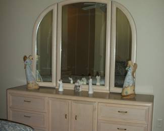 Thomasville Furniture 9 Drawer Dresser with Tri-fold Mirror ; Decor items - Angels
