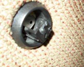 Cover missing on Right side, still works.