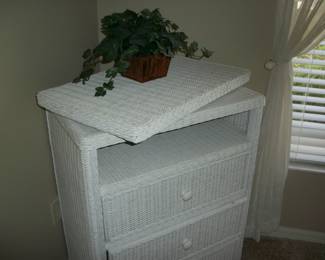 Shown swiveled