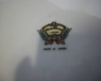 Makers label