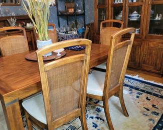 Drexel Dining Set: Table with 2 leaves, 6 chairs and pads, with matching breakfront