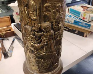 Heavy umbrella holder