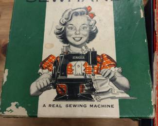 Singer sew handy ventage sewing machine