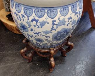 Large ceramic planter