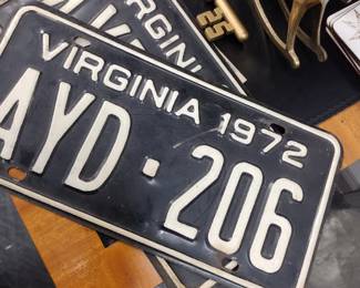 Antique license plates. nineteen seventy two matching set