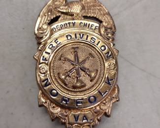 Vintage fire division chief badge Norfolk, VA.