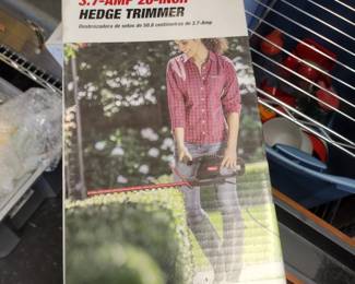 Hyper tough hedge trimmer