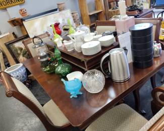 Cable full of miscellaneous goodies.