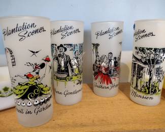 Plantation scenes glasses