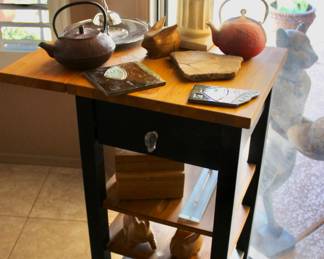Side table with shelves and foldable extendor 