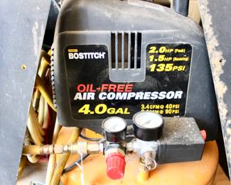Oil-free air compressor 