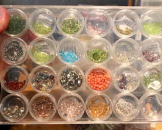 Jewelry beads 