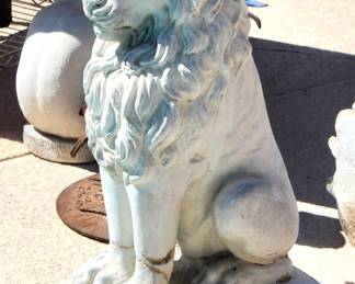 Lion outdoor statue