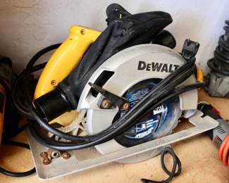 DeWALT saw and other tools 
