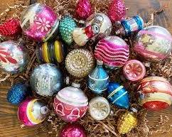 Retro Christmas decorations !