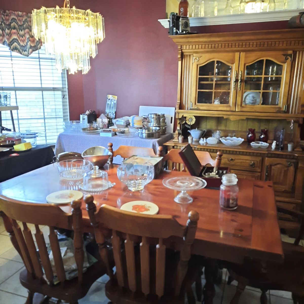 Poteet Living Estate Sale in Wolfforth, TX starts on 1/25/2024