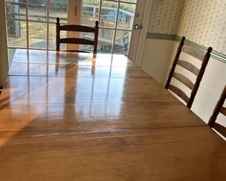 O'hearn Sugar Maple. 1959. Fully functional, great condition. Well made, antique maple wood 6 seats. It is convertible to 4 seats. $700