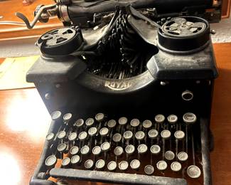 Typewriter Royal around 1940 Japanese $600