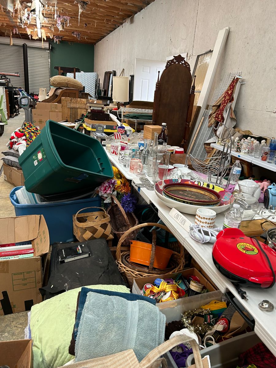 Estate Warehouse Sale in Hampstead starts on 1/25/2024