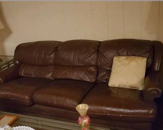 LeatherSofa