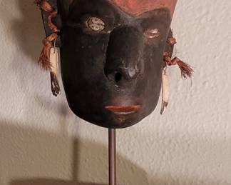 Vintage Solomon Islands head sculpture