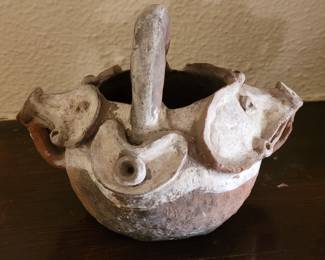 New Guinea vintage pottery basket