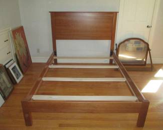 Chariho Bed