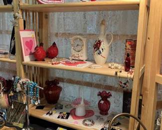 Jewelry and Valentine's Day gift ideas