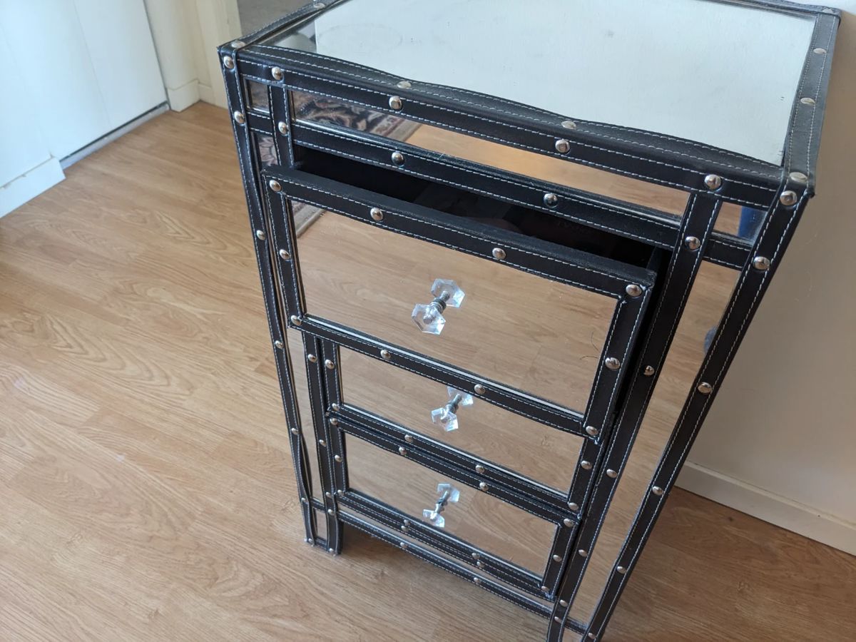 Lenox Rolling Hills By Appt Only Sale starts on 1/25/2024