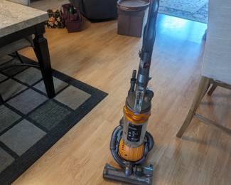 Inv. no 131    Dyson vacuum