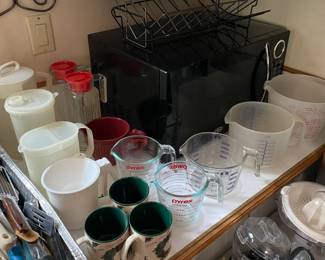 Microwave/Measuring Cups