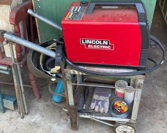 Lincoln Electric Work Pak 125 Welder