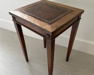 Vintage Tapered Leg Side Table