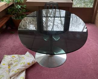 Howell Interlake/Chromecraft dining table