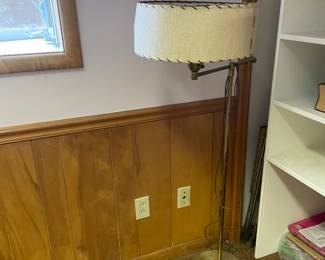 floor lamp