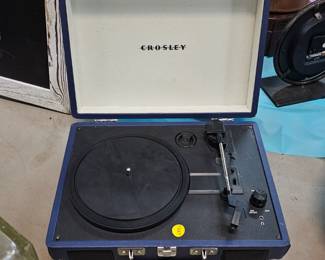 CROSLEY RECORD PLAYER