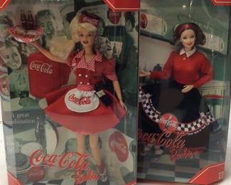 COCA COLA BARBIE PAIR